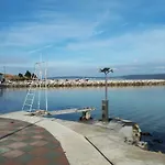 Insula * Dobropoljana