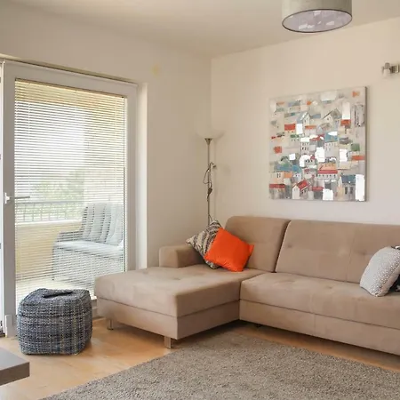 Insula Apartment *