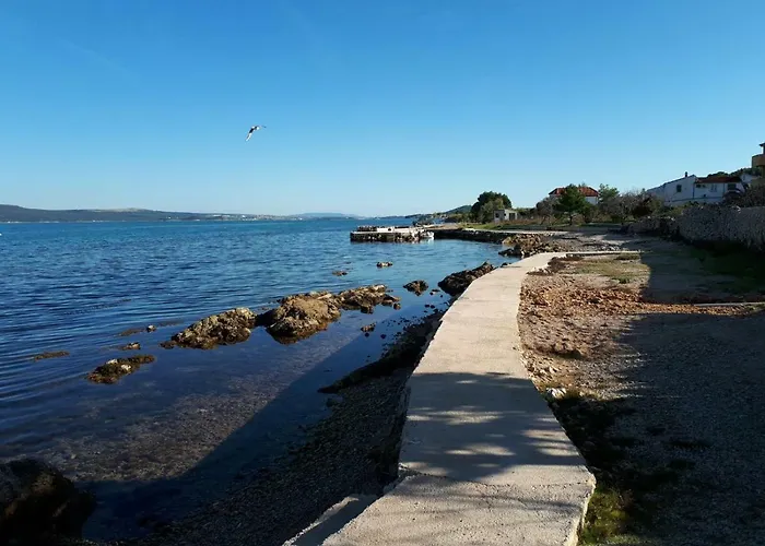 Διαμέρισμα Insula *