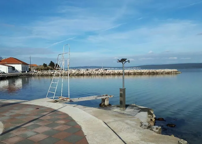 Insula * Dobropoljana