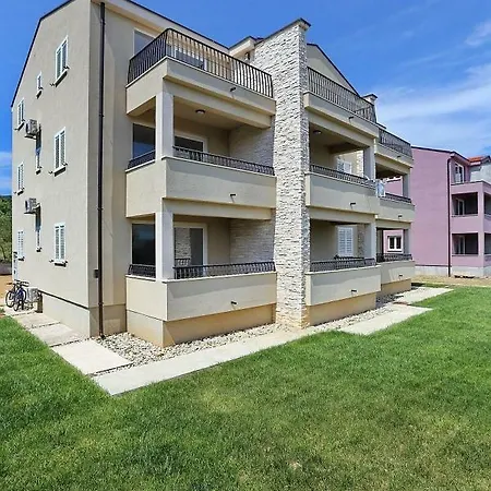 Insula * Dobropoljana