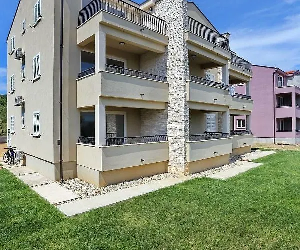 Insula * Dobropoljana